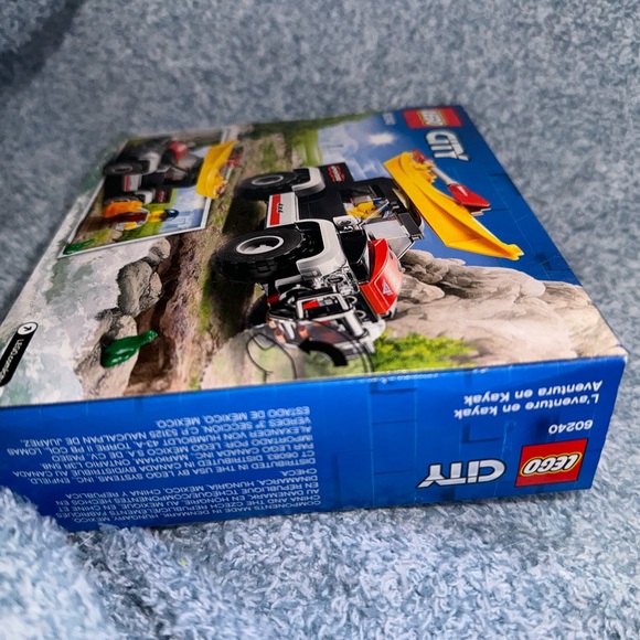 LEGO City 60240 Kayak Adventure New Sealed retired set - Picture 5 of 6